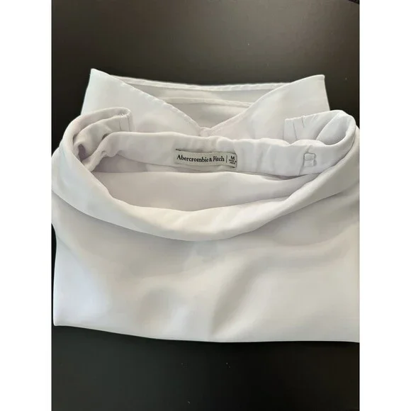 NWT Abercrombie & Fitch MEDIUM White Lined Strapless Top NEW - Picture 3 of 10